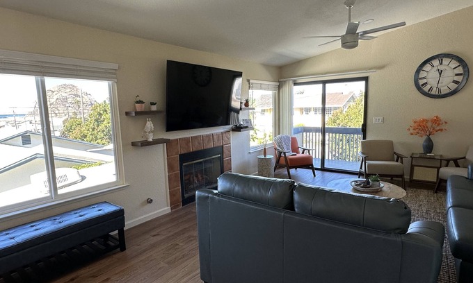 Morro Bay Condo | New! Exceptional quality 2 Bedroom Morro Rock view home 2 blocks to embarcadero