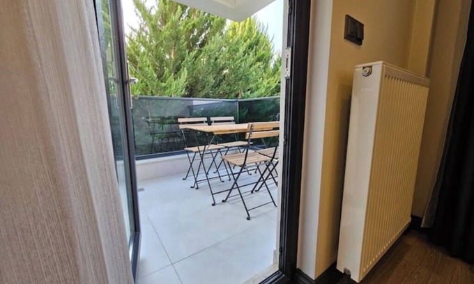 Lara House | New Flat&Large Living Space(2-5) Near Lara Beach