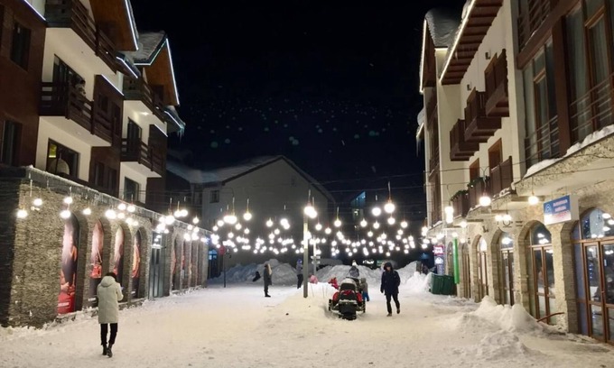 Kazbegi Apartment | New Gudauri, Loft 2, near to Ski Lift