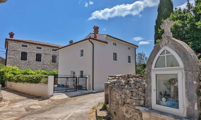 Rakalj House | New holiday home for 6 persons in Krnica-Rakalj - just 2.5 km from the sea