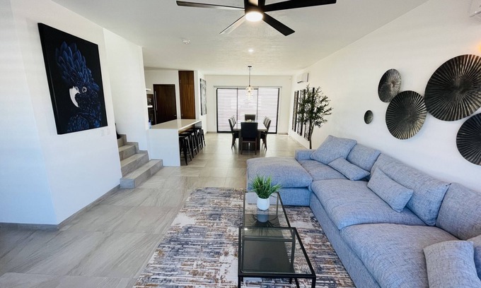 Ixtapa House | New Home just 15 minutes from Beach!