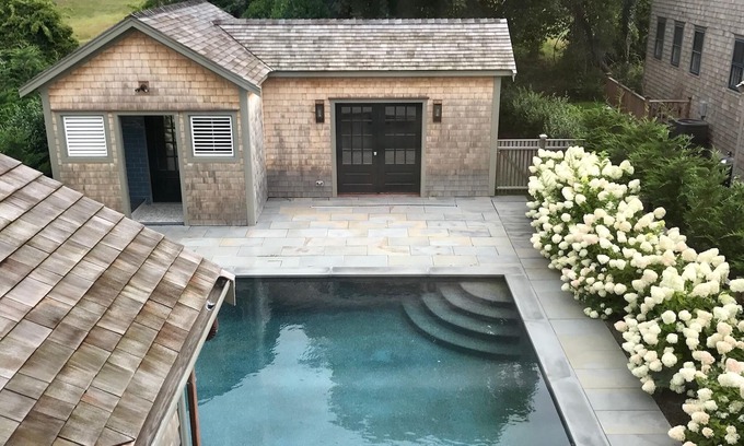 Nantucket Town House | NEW HOME, POOL + CABANA in Town. 5 bdrm, 6 Full + 2 Half Baths. SLEEPS 14