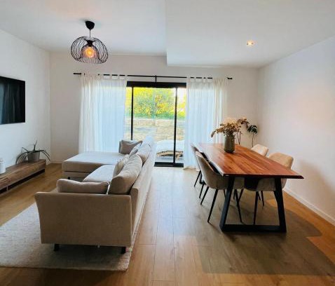 Alhaurin de la Torre House | New Home with community Pool