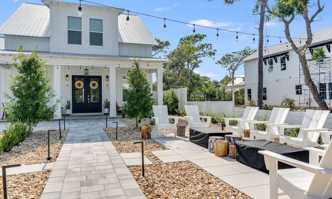 San Juan House | New House- 4 Bikes- Sleeps 10