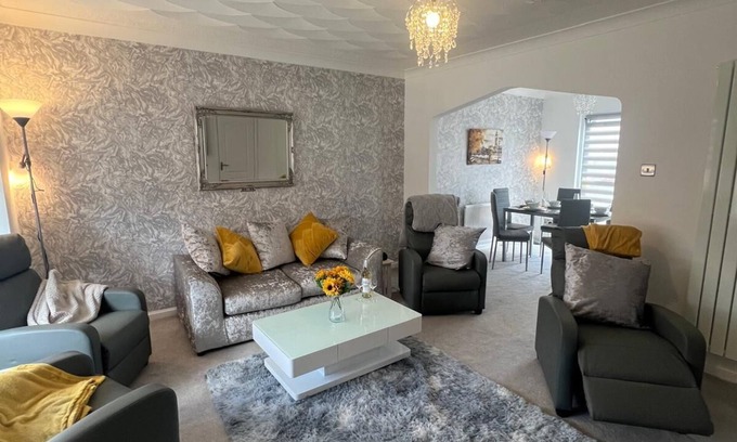 Ayr House | New House interior May 2024. 3 bedroom detached 140m2. Private gardens/parking