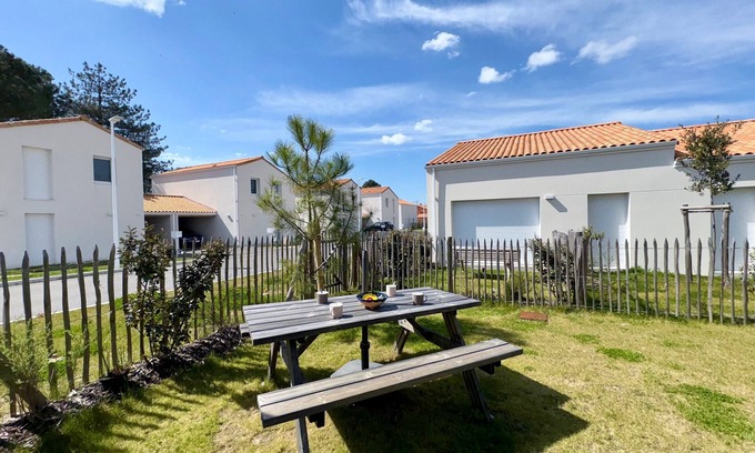 Saint-Jean-de-Monts House | New house near forest, 2 bedrooms, private parking