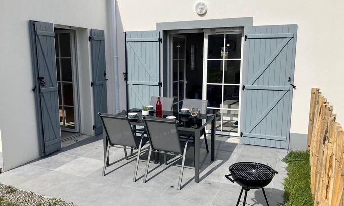 Le Palais House | New house near Le Palais center with WIFI