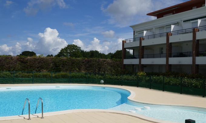 Pornic Apartment | New in Pornic T2 terrace SO view golf parking all on foot