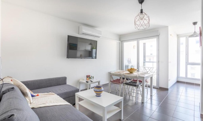 Euromed - La Joliette Apartment | NEW JOLIETTE Comfortable Apartment well located with private parking