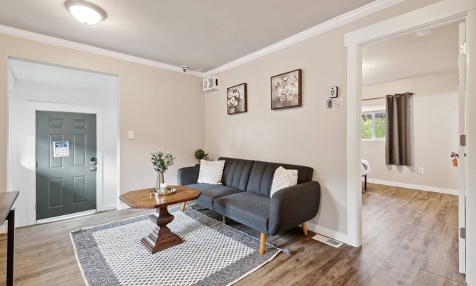 Atlantic House | NEW! Judkins Guesthouse (Close to Downtown)