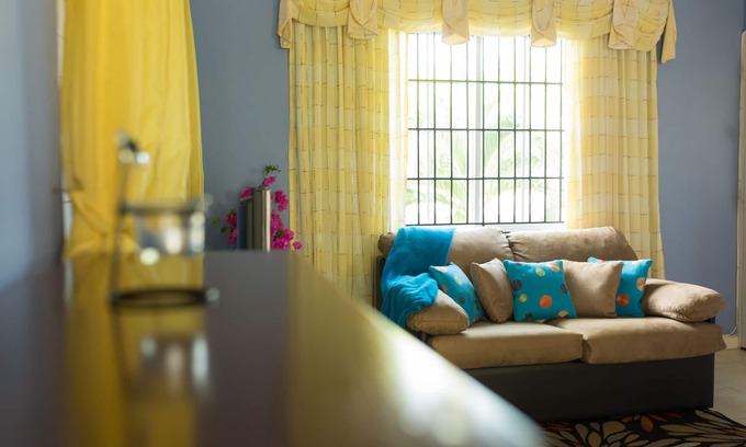 Beverly Hills Apartment | New Kingston Apt at Wellington Cove