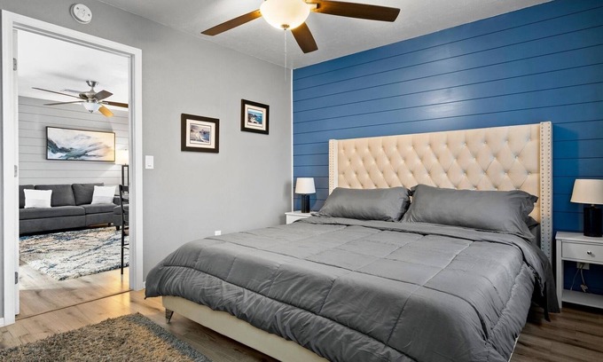 Roosevelt Condo | NEW LISTING! 10 Chelsea Place (1-Bedroom Condo) - Pets Allowed by RedAwning