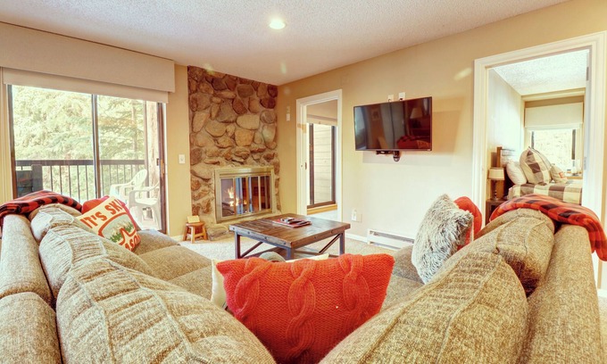 Copper Mountain Condo | New Listing! 2BR/2BA Ski-In/Out Center Village Condo, Indoor Parking-CM216
