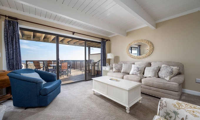 Midtown Ocean City House | New Listing! Beautiful 4 bedroom oceanfront townhome