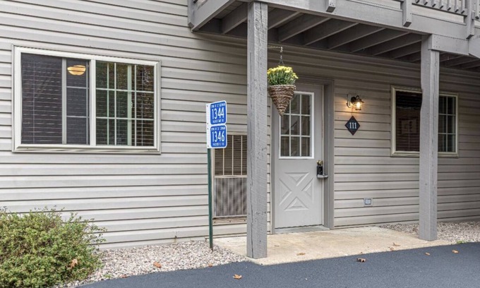 St Germain Condo | NEW LISTING Black Bear Resort Condo waterfront sleeps 6 on Little Saint Lake