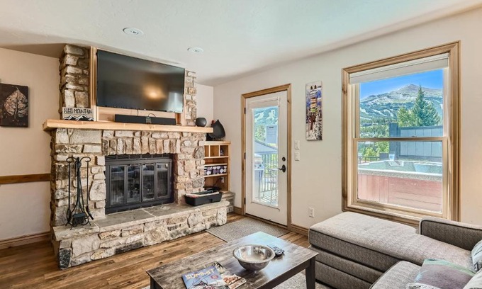Historic District House | NEW LISTING! Breck Mountain Magic condo