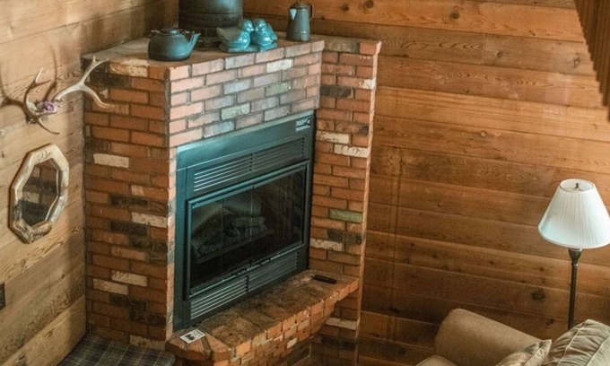 Sedona Cabin | NEW LISTING! Canyon Wren Creek Access- Morning Glory by RedAwning