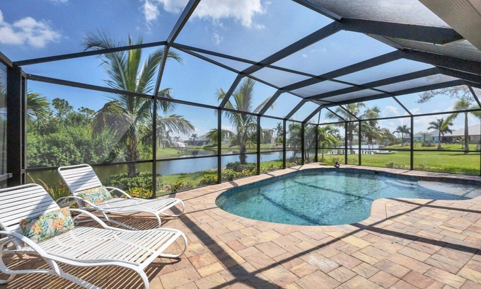 South Gulf Cove House | New Listing! Charlotte Harbor Area Resort, 120mi to Disney & 134mi to Universal - GRH766215