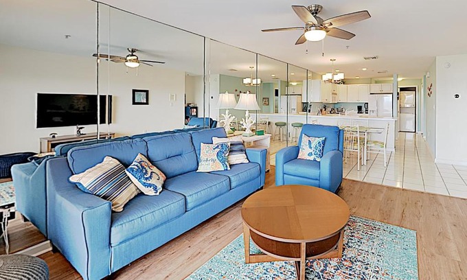 Heron Harbour Isle Apartment | New Listing! Heron Harbor Haven with Pools & Tennis condo