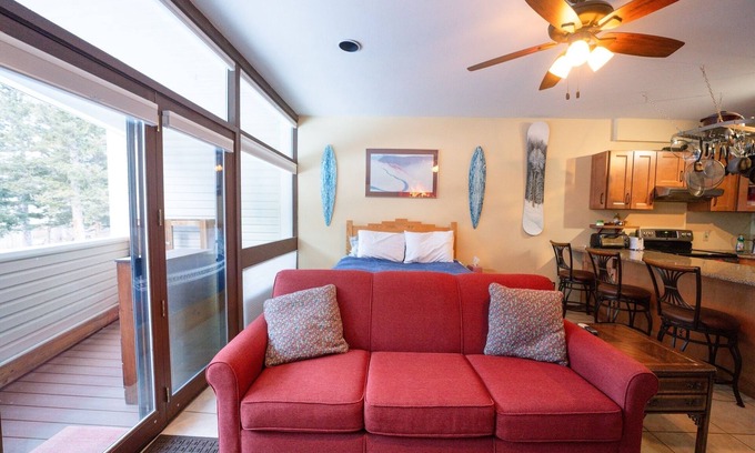 Taos Ski Valley Condo | New Listing In The Taos Ski Valley short walk to base/chairlift, hottub, parking