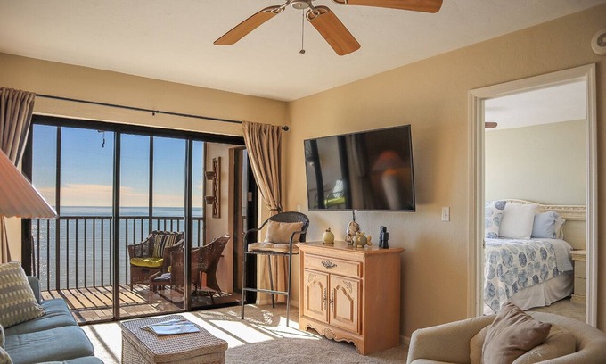 South Island Condo | NEW LISTING! Riviera Beach Club 802 - 2B/2B Dream Vacation Condo w/Amazing Gulf Views!