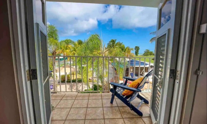 Zarzal House | New listing! Spacious 4-bedroom, water-front house in Las Picuas, Río Grande.