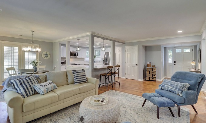 Shipyard Plantation Condo | New Listing! First Floor flat Remodeled 2 BR 2 BA Bikes & Beach Gear Included