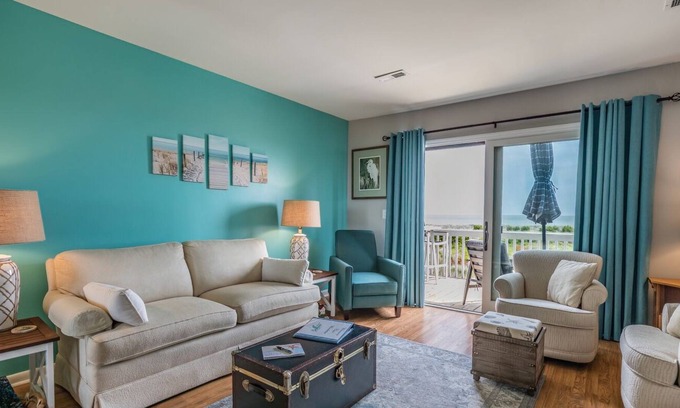 Beachwalk Condo | NEW LISTING! Ocean Front on Harbor Island - K Building