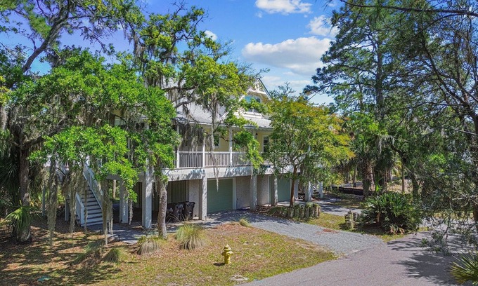 Blue Heron Lake House | New Listing - Coastal Getaway on Fripp Island