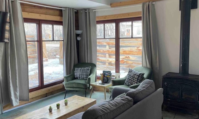 Creede House | New Listing! Walk to Downtown Creede | Pet-Friendly | Mountain Views