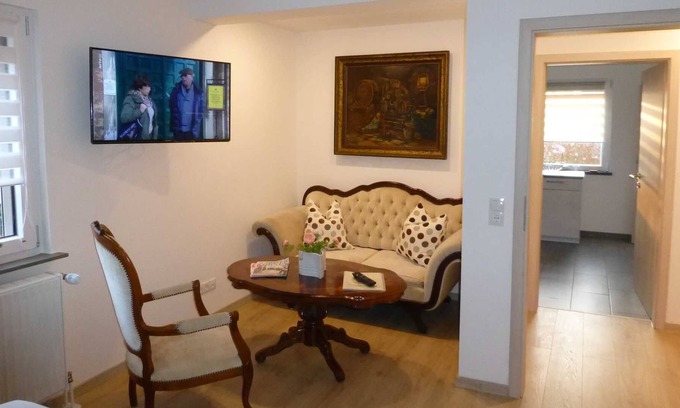 Hettstadt Apartment | NEW - live in style in FB2 - feel close to the city in harmony with nature