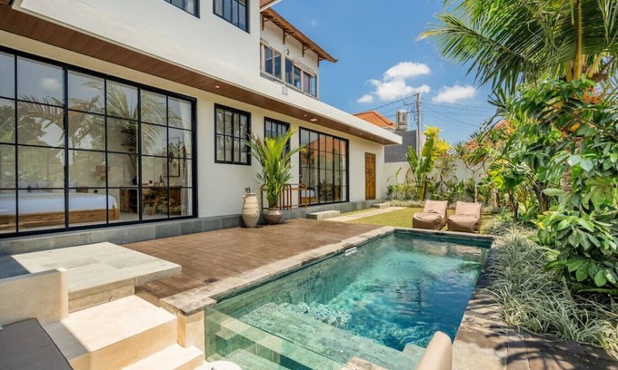 Batu Bolong House | New LUX Villa Cahya 4 Bdr Pool Wifi