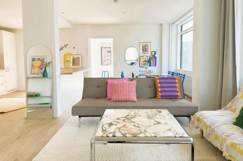 Pasila Apartment | New luxury 110sqm apartment with terrace and great location