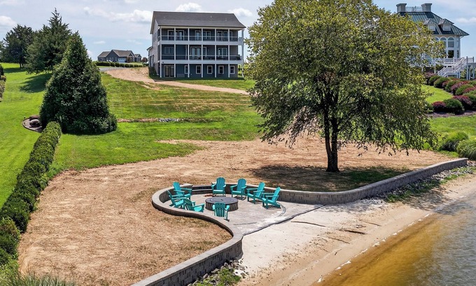 Livingston House | New Luxury Lake Anna Escape – 5BR, 4.5BA Waterfront Home with Scenic Lake Views