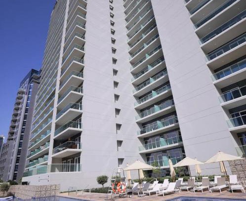 Downtown Dubai Apartment | New Luxury Modern Canal View.