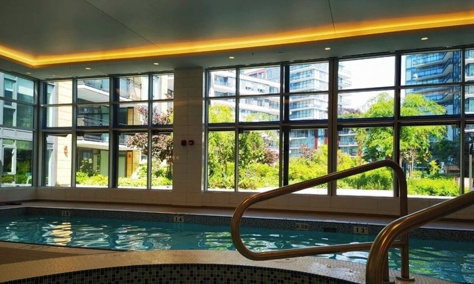 Golden Village Apartment | New Modern Condo w/Pool, Gym &free parking- Prime Richmond Location