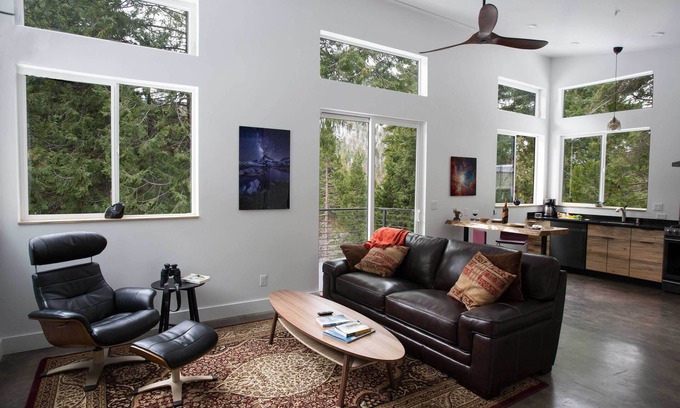 Yosemite West House | New Modern Home Inside the Park Gates!