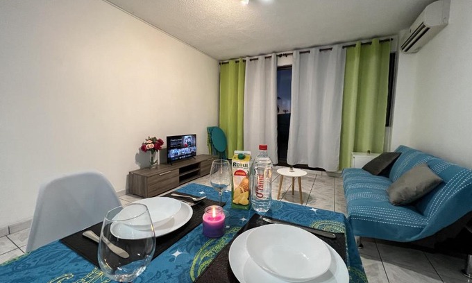 Pa'ofa'i Apartment | NEW My Lodge - Parking, AC, Netflix & Wifi