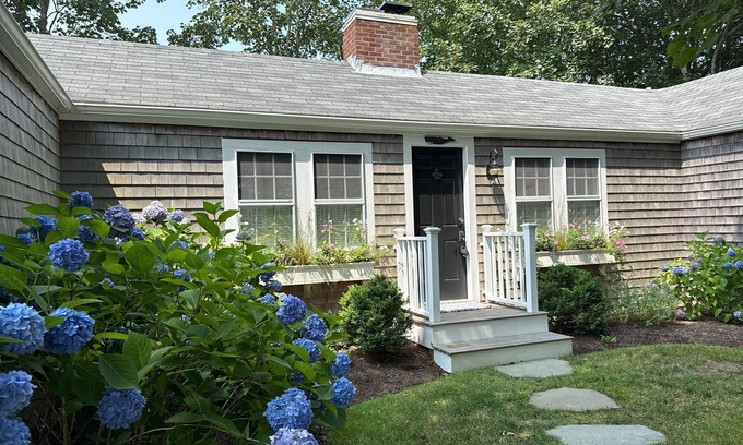 Monomoy House | New Nantucket Listing: 2+ bedroom Adorable Monomoy Home