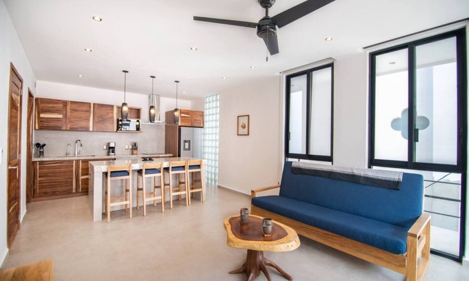 Santa Maria Huatulco Condo | New One Bedroom Walking Distance to Harbor, Park, Beach and Restaurants.