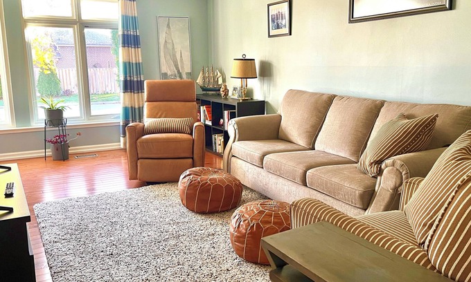 Pickering House | New Owner: Charming Tranquil by the Lake