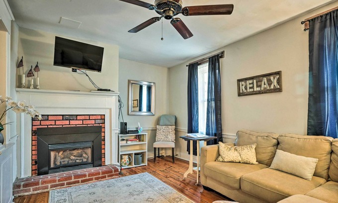 Sharpsburg House | NEW! Pet-Friendly Sharpsburg Home - Fenced-In Yard