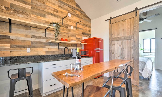 Fredericksburg Cottage | NEW! Pet-Friendly Fredericksburg Cottage on Ranch
