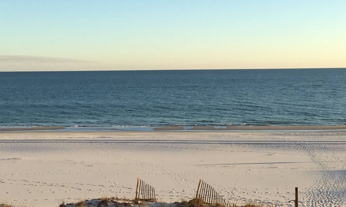 Gulf Shores Condo | New refreshed GULF FRONT 2b/2b withn FREE daily chair service 2 chair/umbrella