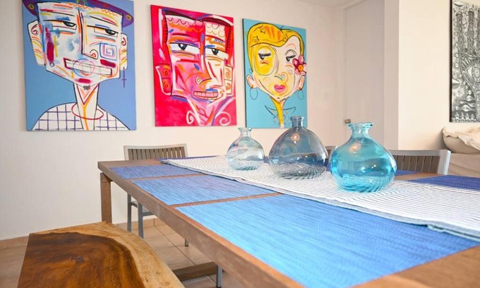 Jarealito Apartment | New Remodeled Ocean view, Beach Front Apartment