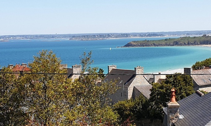 Saint-Cast-le-Guildo House | NEW RENOVATION 2025. Sea view, house for 4/5 people, 2 steps from the beach