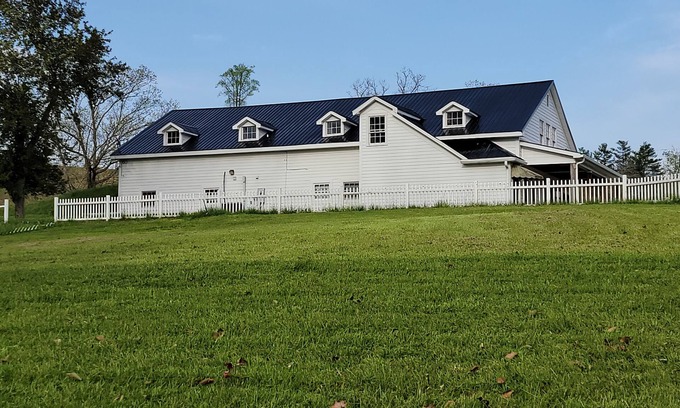 Beckwith House | New River Gorge National Parkn4 Bedroom 2 Bathroom