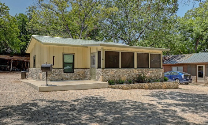 Ingram Cabin | NEW Riverfront Cabin- Hunt, TX