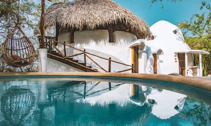 El Cacalote Cabin | New Ruins Off-The-Grid SuperAdobe Domes with Pool