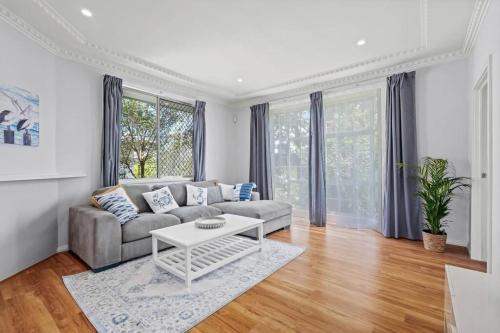 Point Frederick House | NEW Sailors Cove Pet Friendly